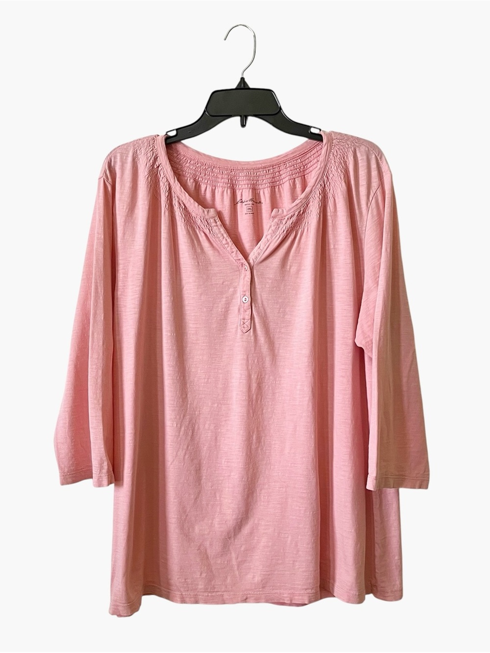 Eddie Bauer Top Womenโs Size 2XL Pink Cotton Smockedย 3/4 Sleeve Lightweight
